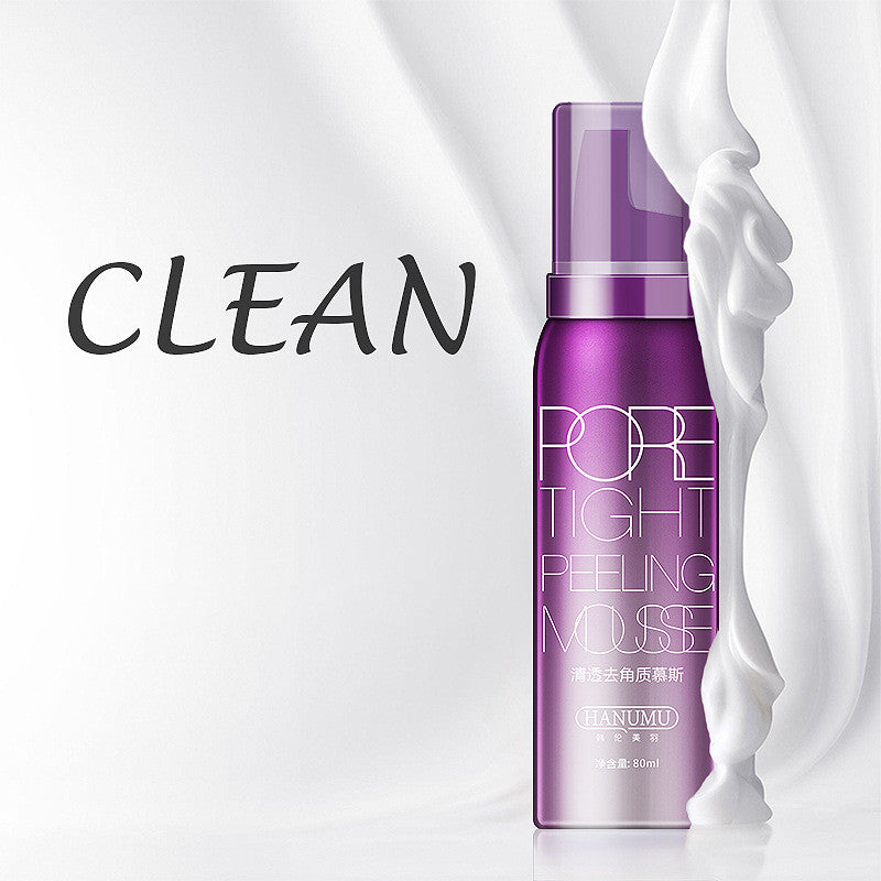 Purple bottle of 'Pore Tight Peeling Mousse' with 'CLEAN' text on a white background