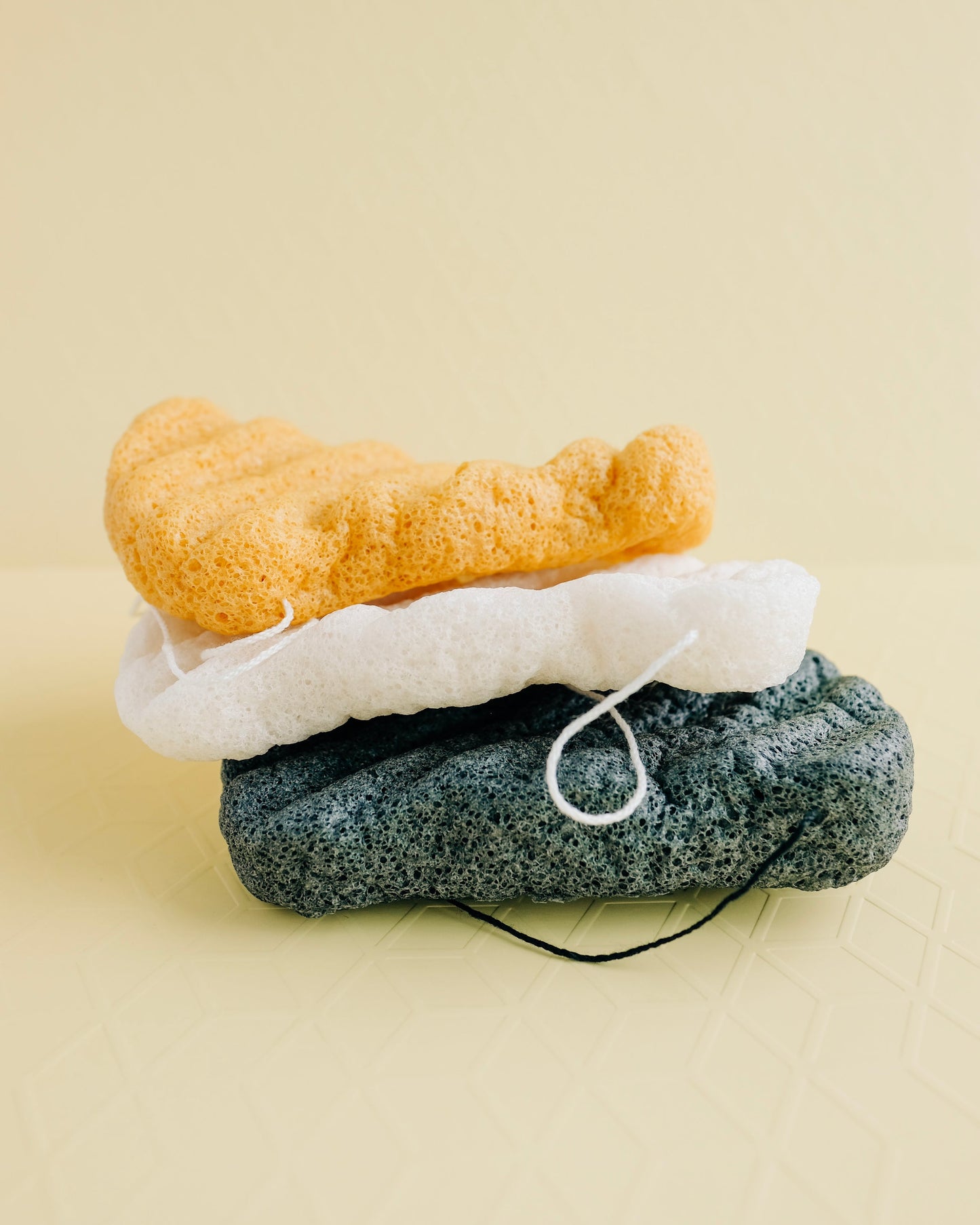 PURE SOL. Beauty Body Buff Charcoal Konjac Body Sponge