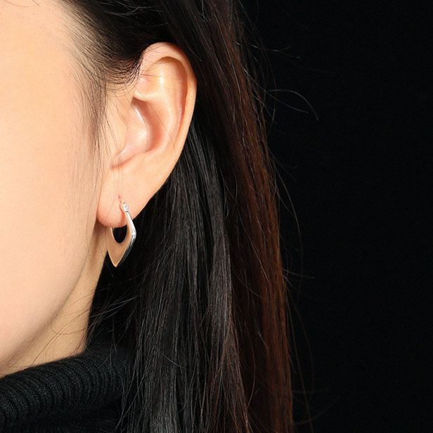 Geometry Irregular Hollow Rhombus 925 Sterling Silver Hoop Earring (Single)