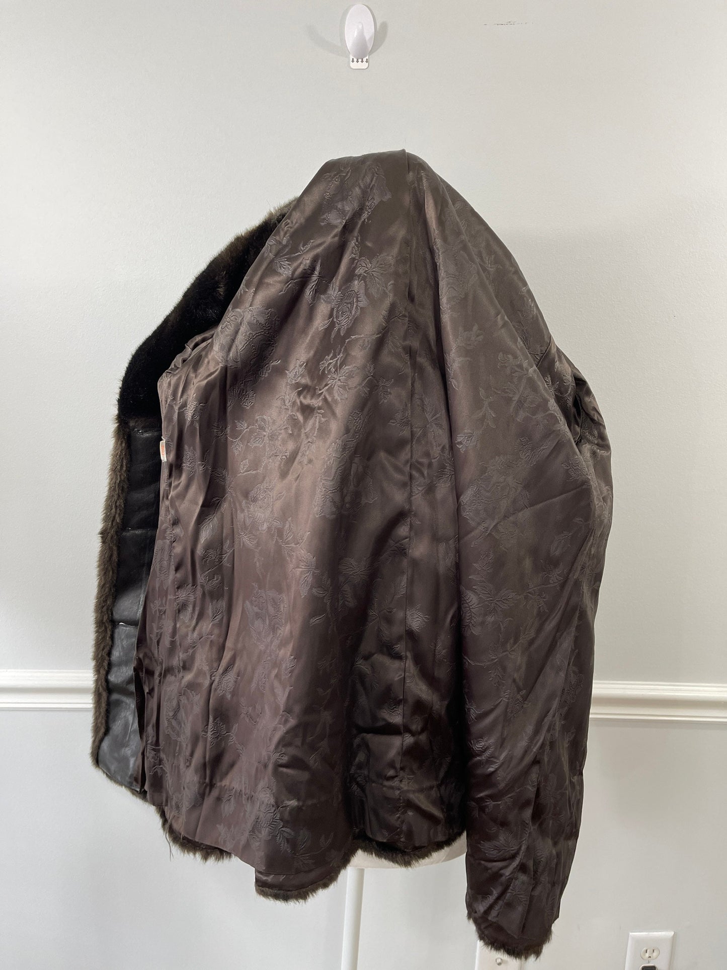 Vtg 80’s Faux Fur Dark Chocolate Brown Mink Coat Sz L/XL