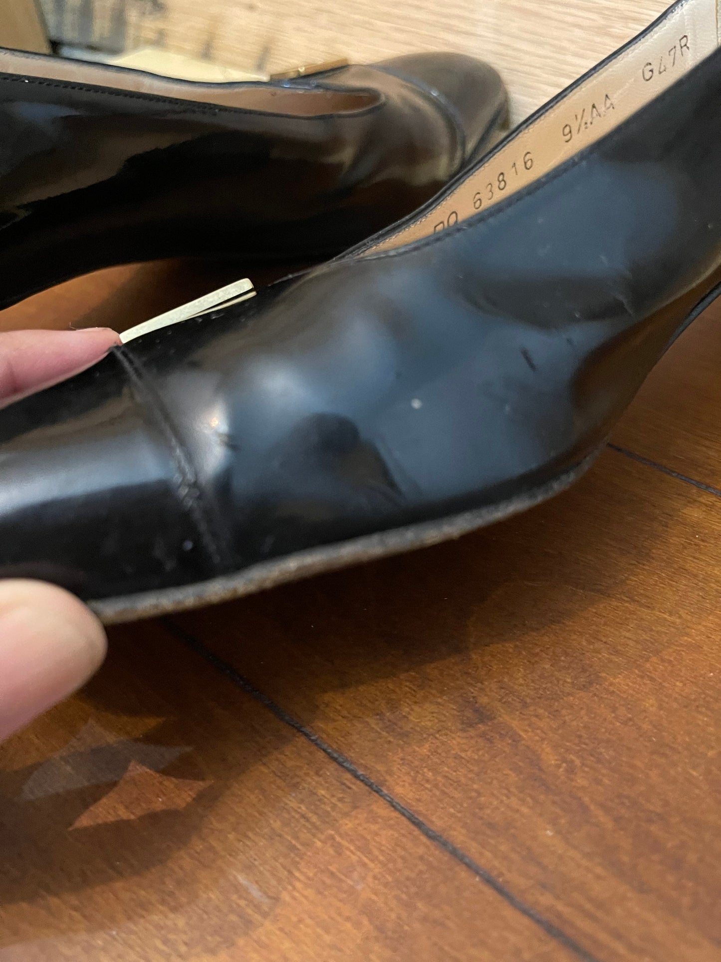 Salvatore Ferragamo Black Buckle Pumps Pumps Sz 9.5 AA